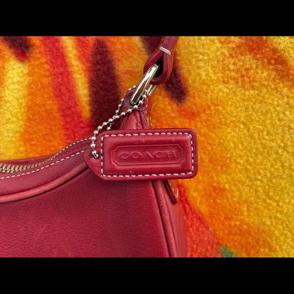 Vintage Coach Mini - Picture 3 of 4